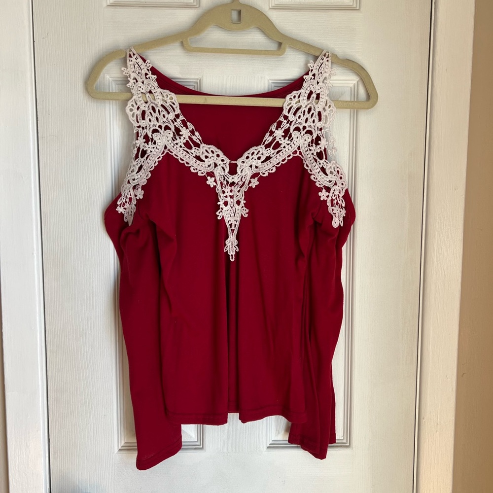 Open Shoulder Lace Top